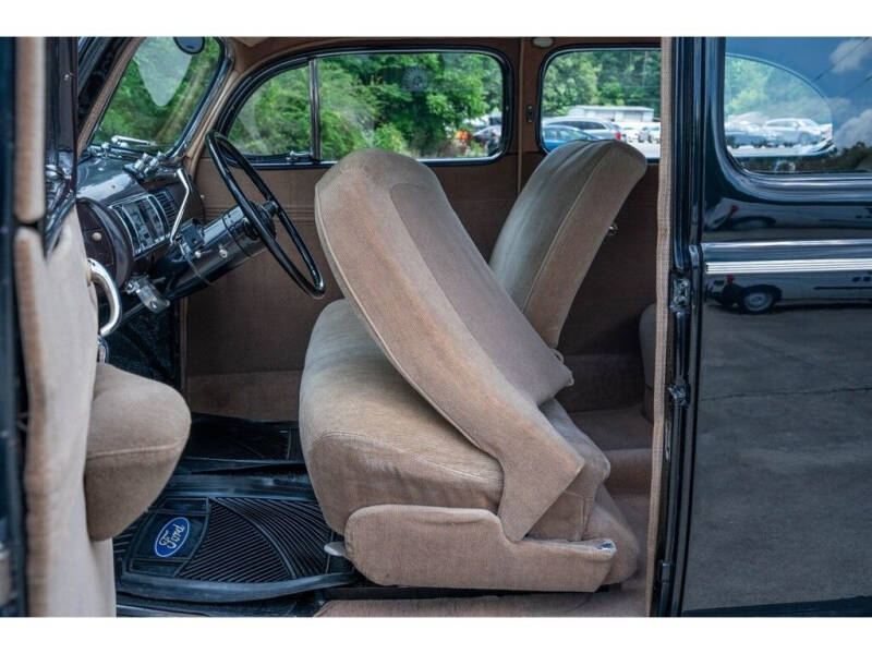 1940 Ford Standard