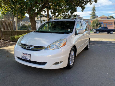 2009 Toyota Sienna for sale at Road Runner Motors in San Leandro CA