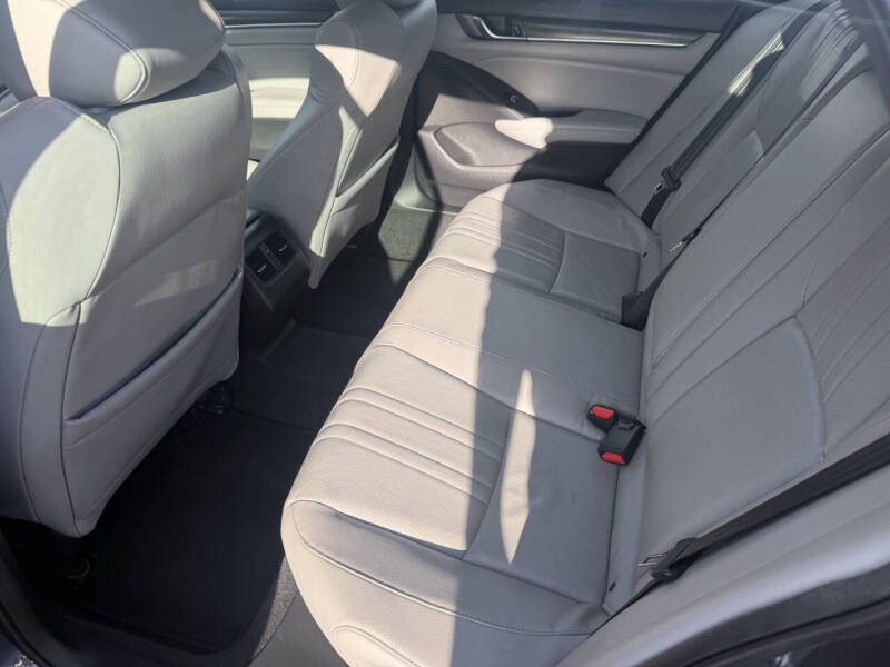 2018 Honda Accord EX-L w/Navi