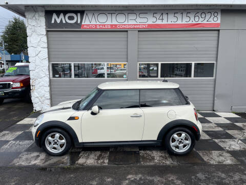 2010 MINI Cooper for sale at Moi Motors in Eugene OR