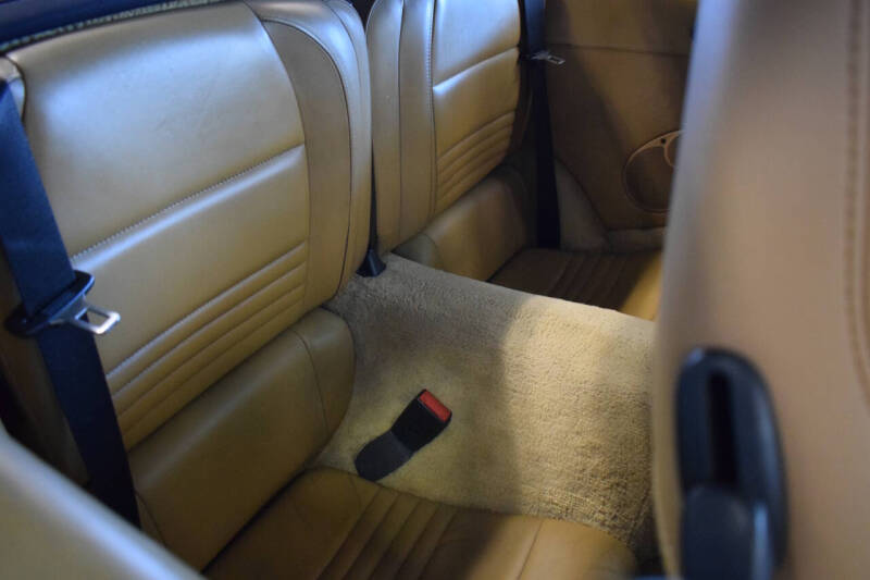 2000 Porsche 911 Carrera