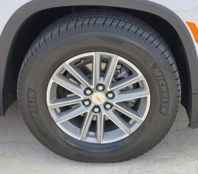2022 Chevrolet Traverse LT Cloth