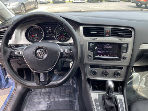 2015 Volkswagen Golf TSI S