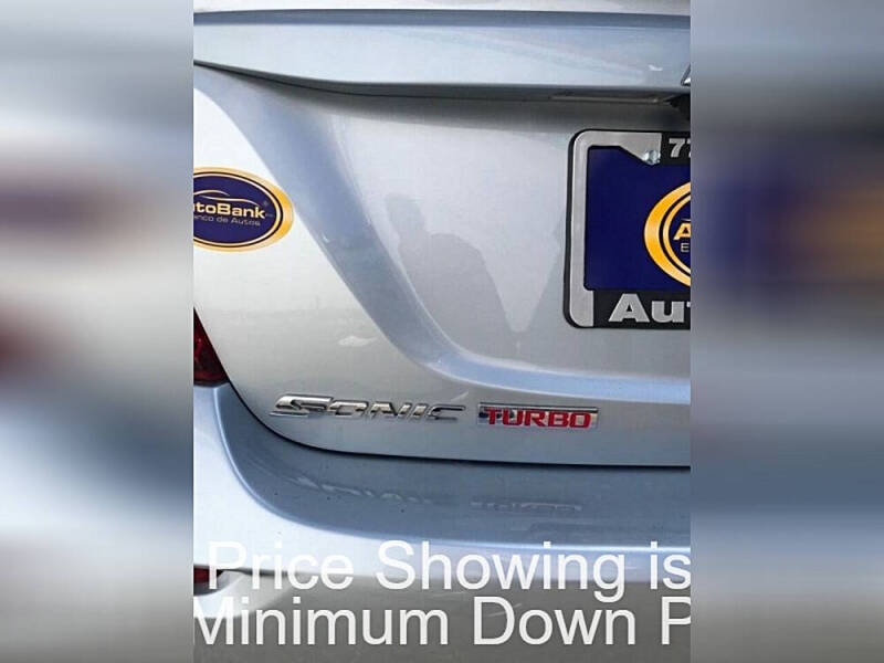 2017 Chevrolet Sonic Premier Auto