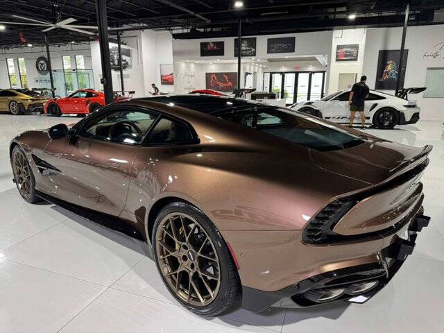 2025 Aston Martin Vanquish