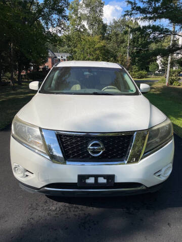 2014 Nissan Pathfinder S