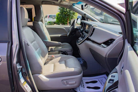 2017 Toyota Sienna