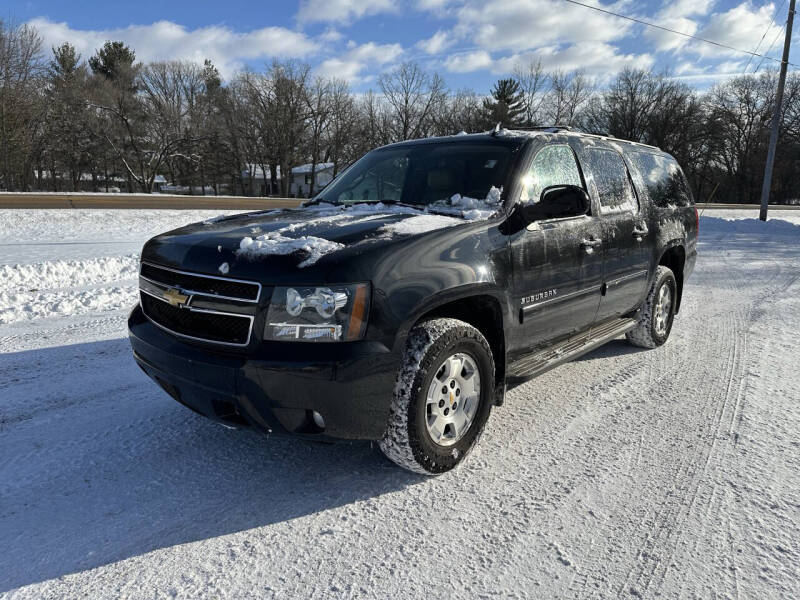 2010 Chevrolet Suburban LT's photo