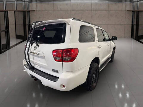 2008 Toyota Sequoia SR5
