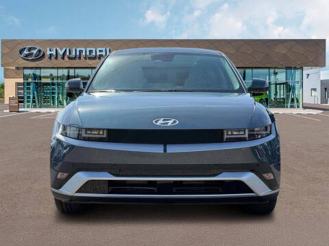 2026 Hyundai Ioniq 5 SE Standard Range