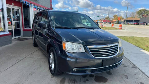 2014 Chrysler Town and Country Touring