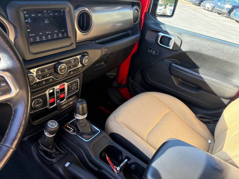 2020 Jeep Gladiator Sport