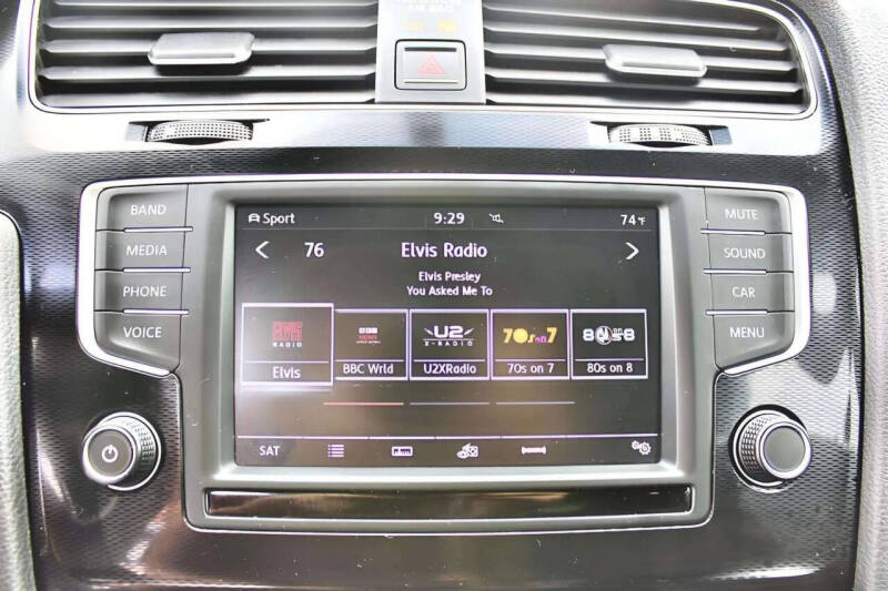 2017 Volkswagen Golf GTI S