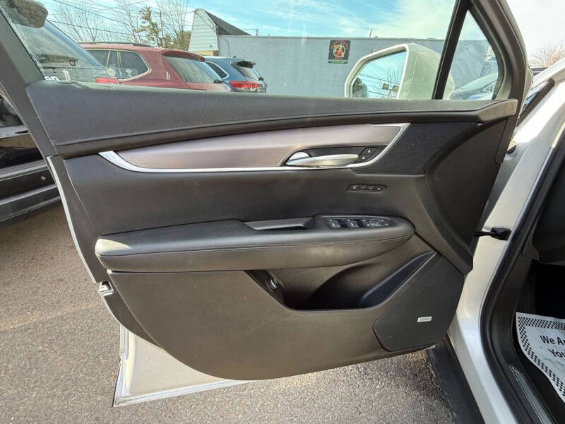 2018 Cadillac XT5 Luxury