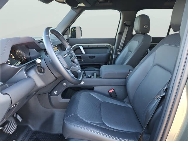 2023 Land Rover Defender 110 X-Dynamic SE