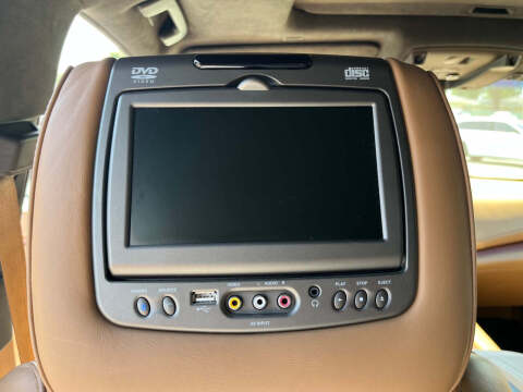 2017 Cadillac Escalade Platinum
