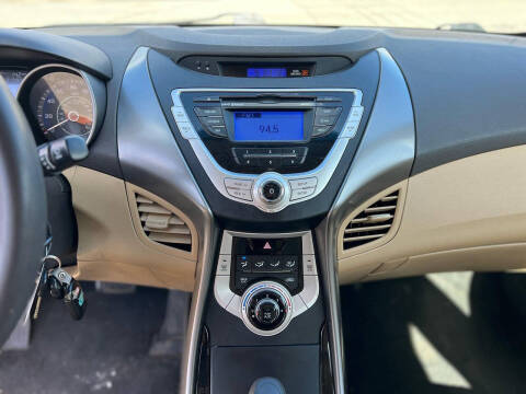 2012 Hyundai Elantra GLS