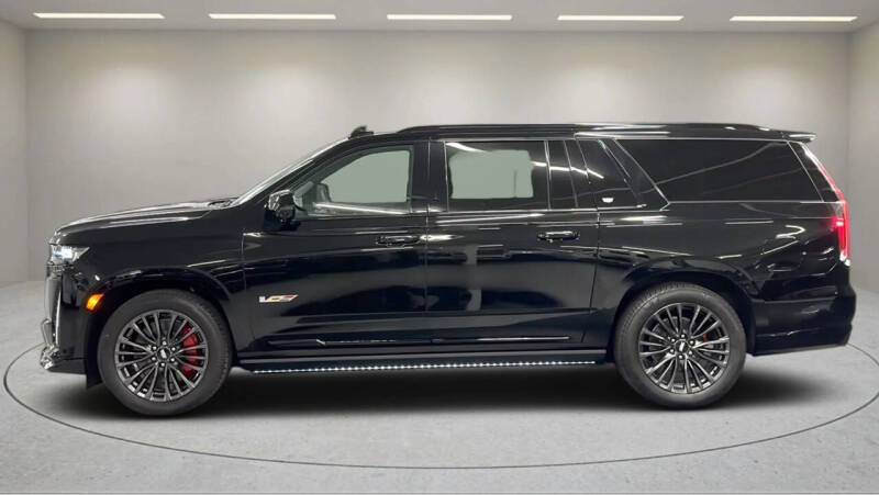 2023 Cadillac Escalade-V