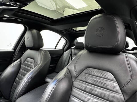 2023 Alfa Romeo Giulia Veloce