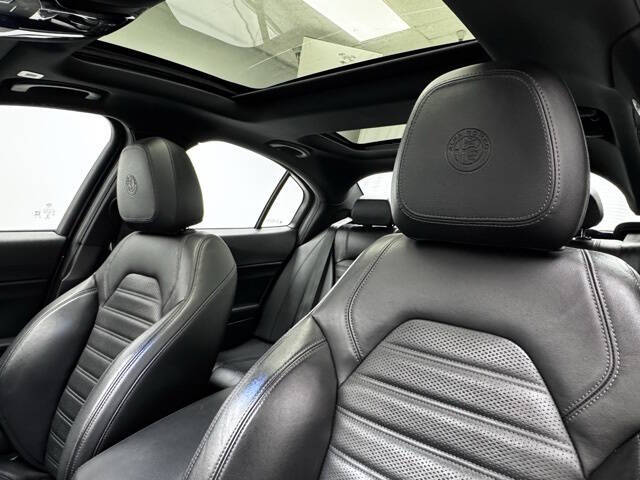 2023 Alfa Romeo Giulia Veloce