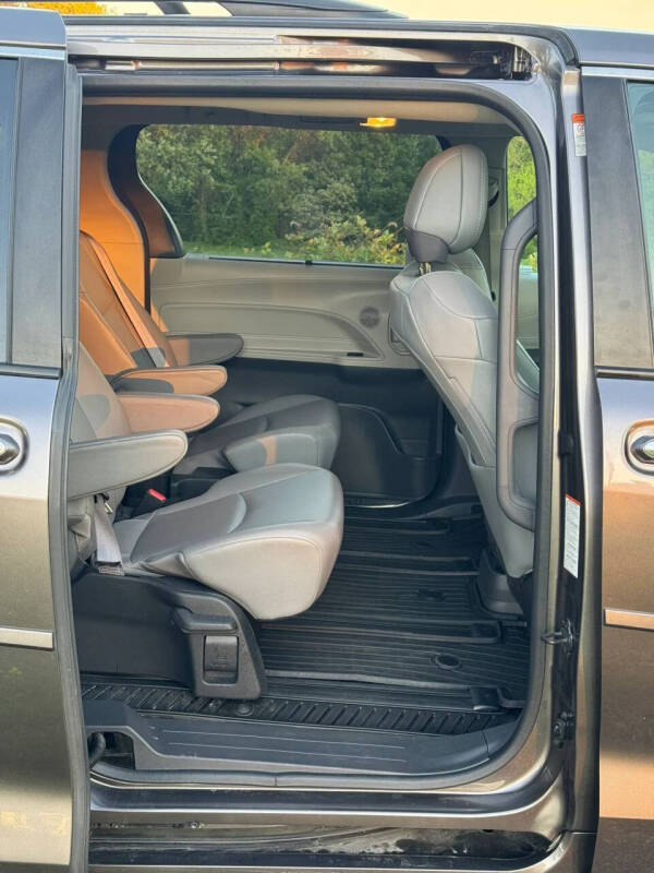 2022 Toyota Sienna