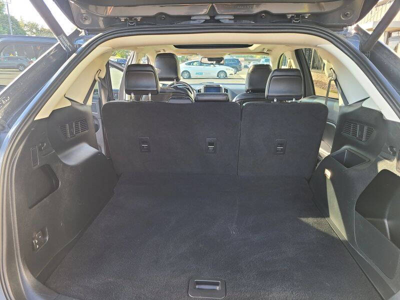 2021 Ford Edge SEL