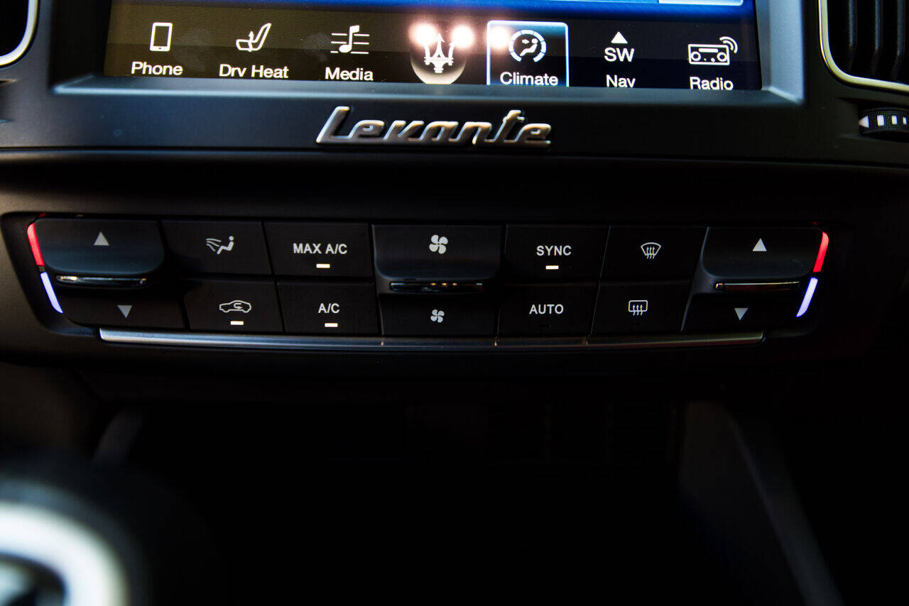 2018 Maserati Levante 26