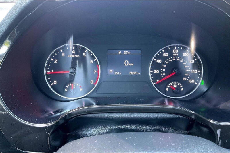 2022 Kia Seltos EX