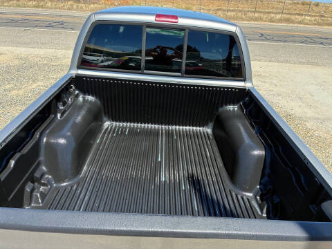 2002 Chevrolet S-10 LS