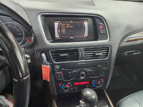 2011 Audi Q5 3.2 quattro Premium Plus