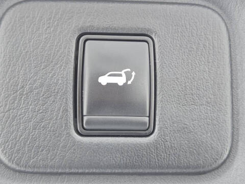 2020 Nissan Pathfinder Platinum