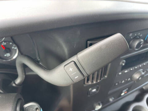 2023 Chevrolet Express 2500