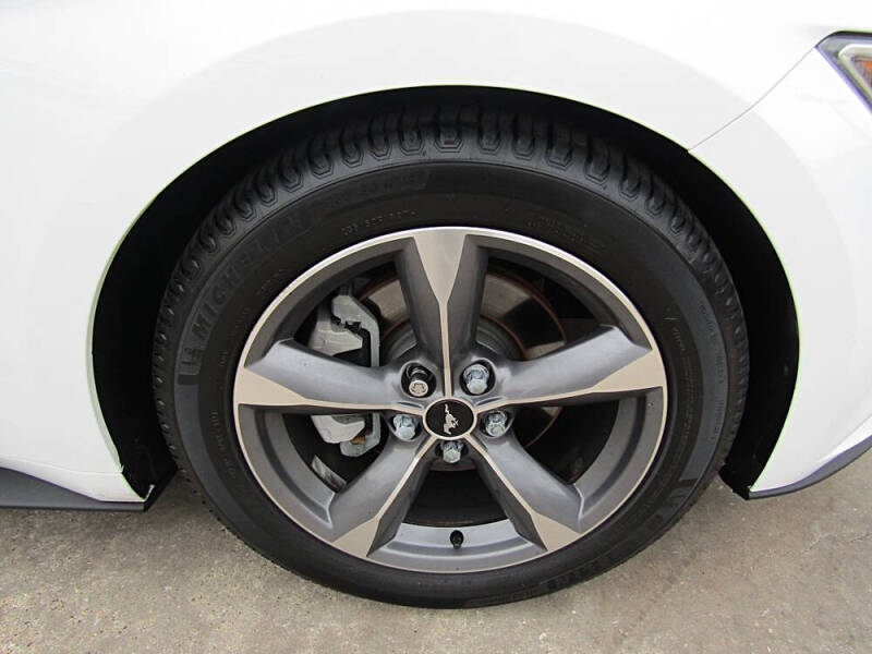 2015 Ford Mustang V6