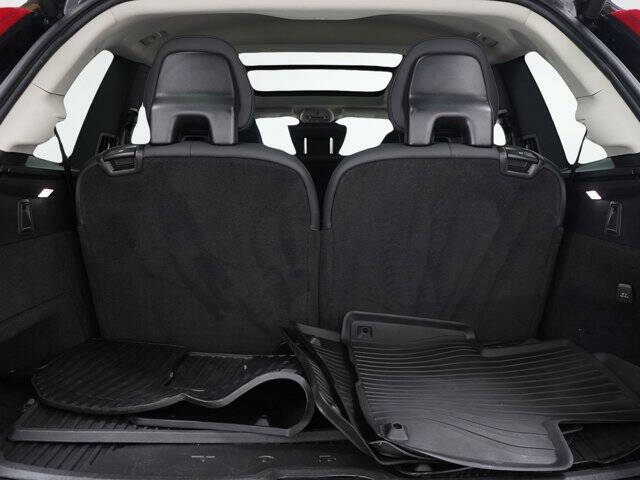 2024 Volvo XC90 B6 Core Bright Theme