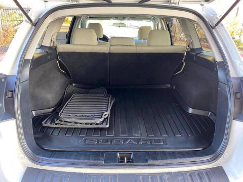 2010 Subaru Outback 2.5i Premium