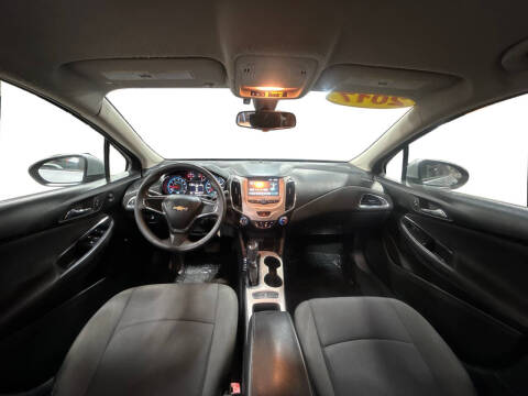 2017 Chevrolet Cruze LS Auto