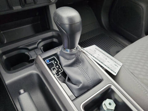 2023 Toyota Tacoma SR5 V6