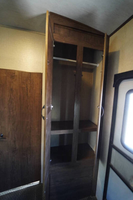 2017 Cruiser RV Stryker 3010