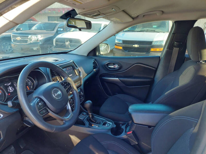 2019 Jeep Cherokee Latitude