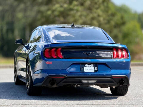 2022 Ford Mustang EcoBoost