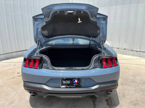 2024 Ford Mustang EcoBoost