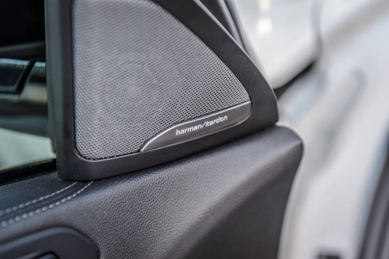 2021 BMW X6 xDrive40i