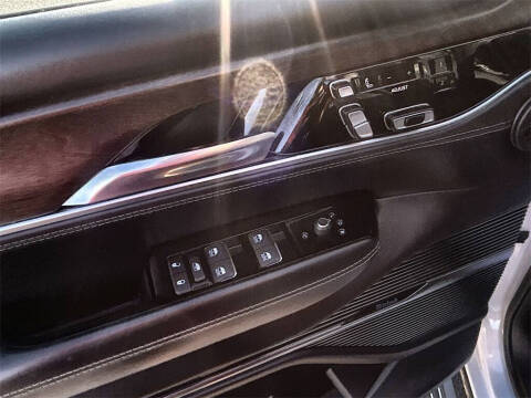 2022 Jeep Grand Wagoneer Series II