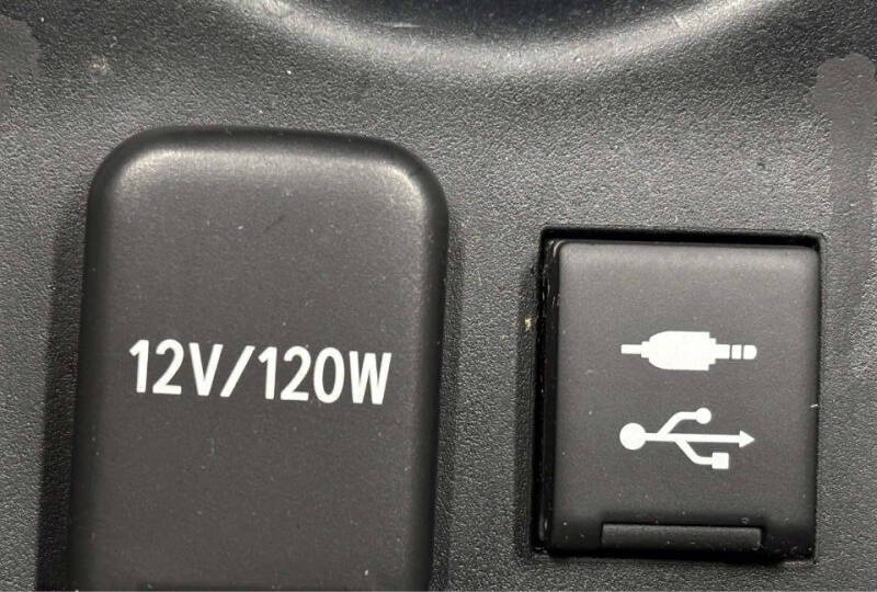 2019 Toyota Prius L Eco