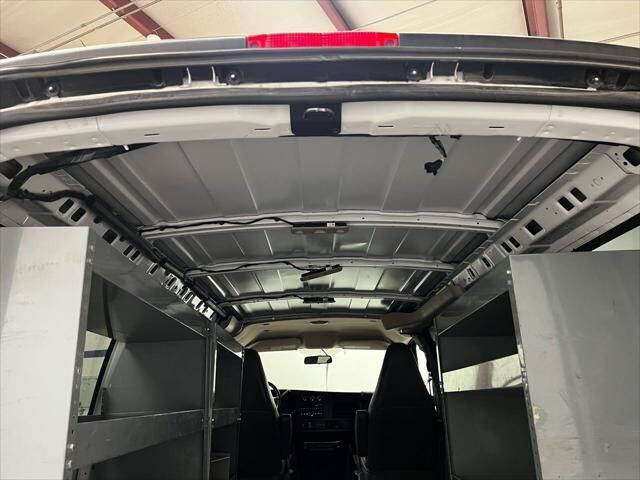 2017 Chevrolet Express 2500