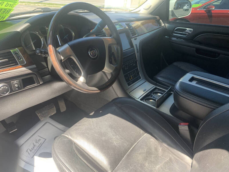 2013 Cadillac Escalade ESV Platinum Edition