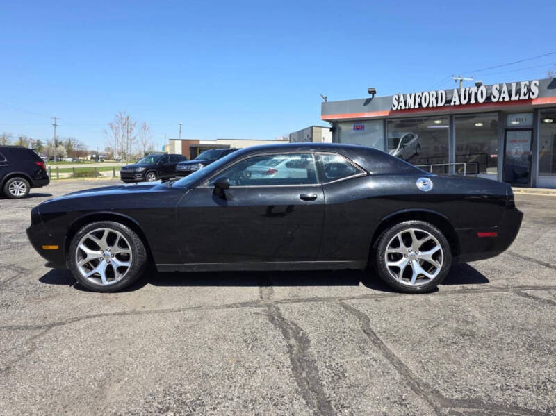 2011 Dodge Challenger SE