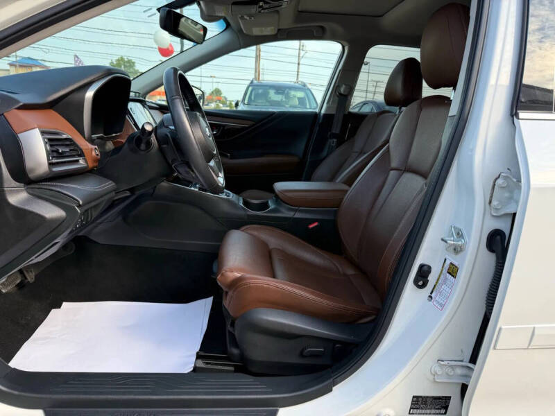 2022 Subaru Outback Touring