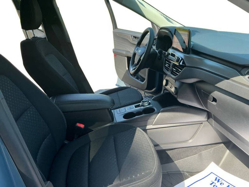 2025 Ford Escape Active