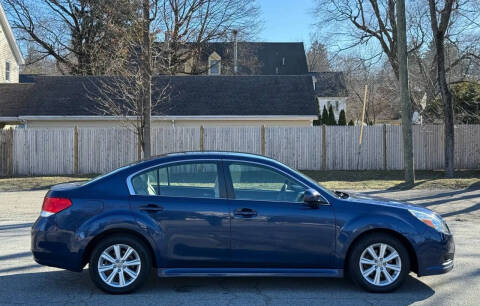 2010 Subaru Legacy 2.5i Premium